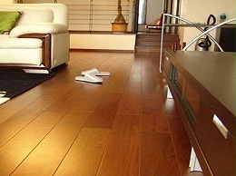 实木地板有甲醛吗？